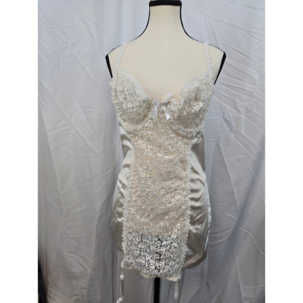 Dreamgirl White Satin Lace Chemise Lingerie Lace Up Back Style 9366X 1X/2X